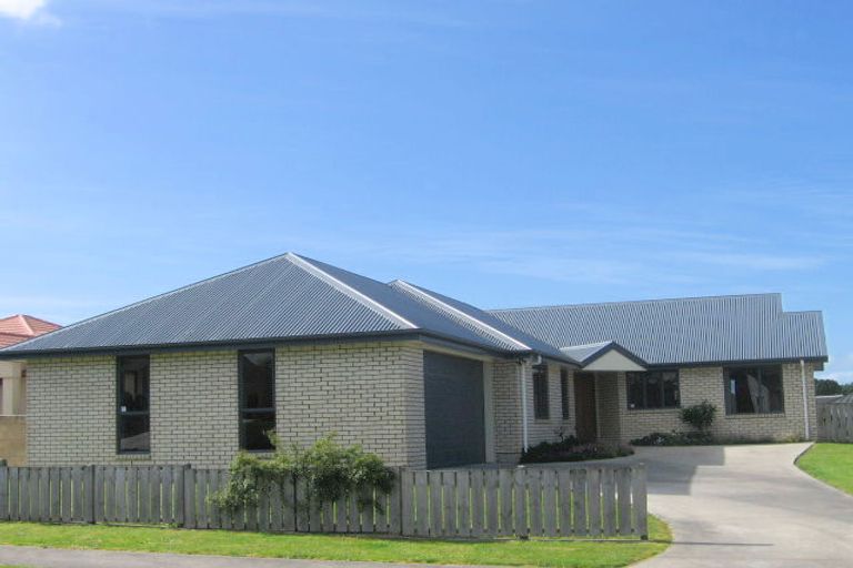 Photo of property in 2 Maple Place, Morrinsville, 3300
