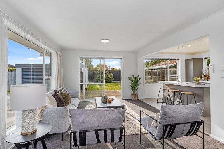 Photo of property in 2/15 Flemington Avenue, North New Brighton, Christchurch, 8083