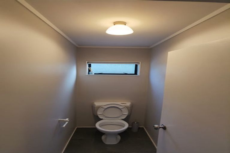 Photo of property in 2/8 Marua Road, Ellerslie, Auckland, 1051