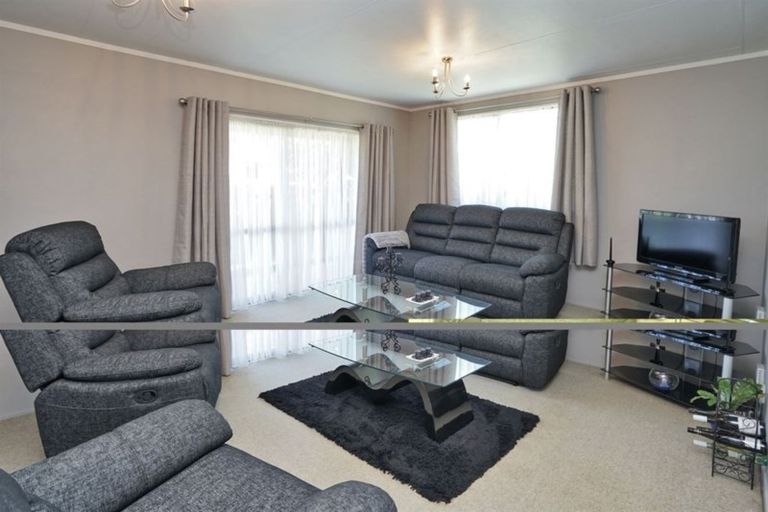 Photo of property in 40 Lindsay Crescent, Nawton, Hamilton, 3200