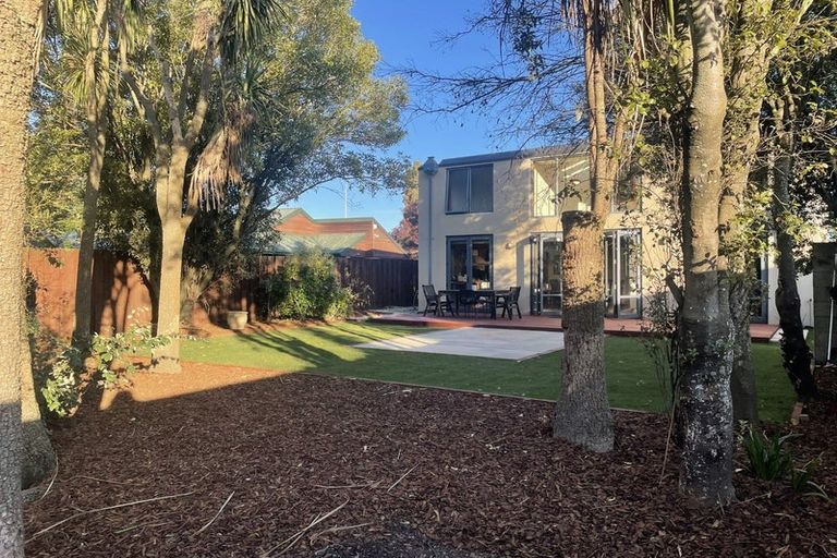 Photo of property in 10 Oxford Road, Rangiora, 7400