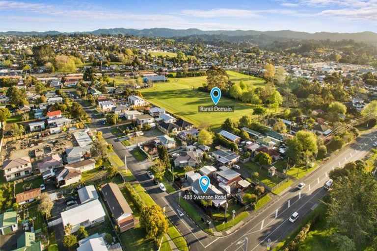 Photo of property in 488 Swanson Road, Ranui, Auckland, 0612