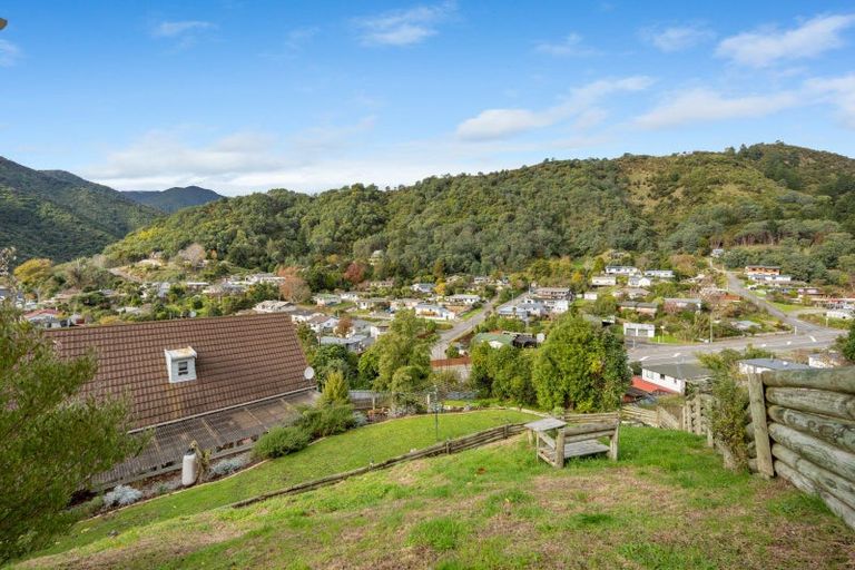 Photo of property in 45 Dorset Street, Picton, 7220