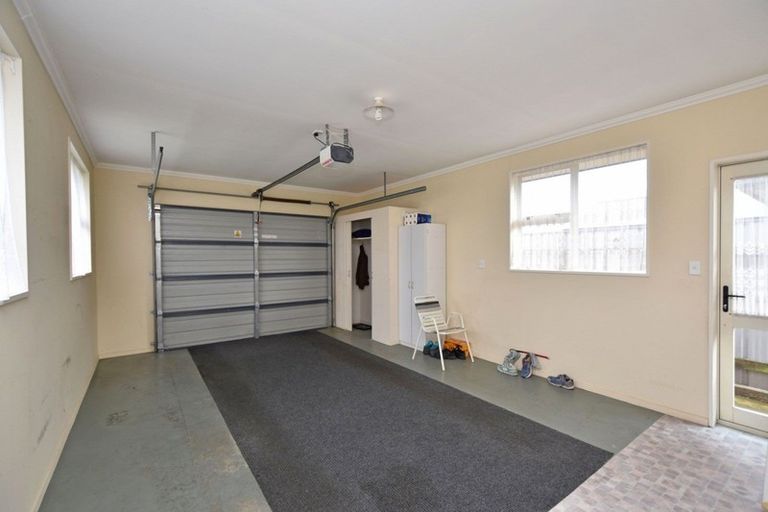 Photo of property in 120 Newcastle Street, Windsor, Invercargill, 9810