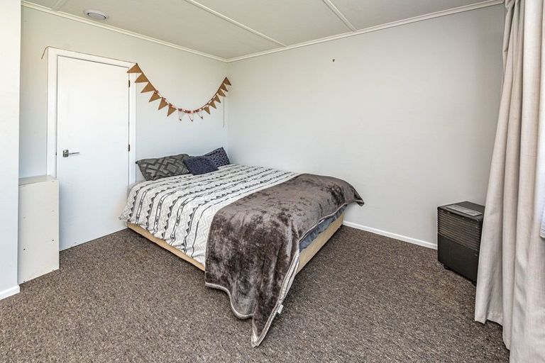 Photo of property in 30 Field Street, Aramoho, Whanganui, 4500