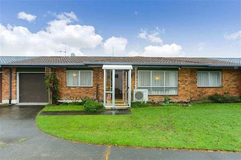 Photo of property in 3/45 Te Mata Road, Havelock North, 4130