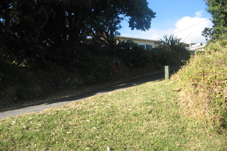 Photo of property in 14 Aperahama Street, Paekakariki, 5034