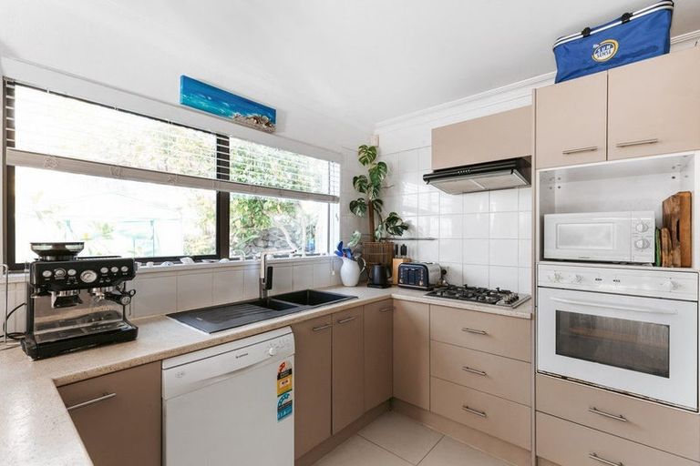 Photo of property in 118a Sutherland Road, Brookfield, Tauranga, 3110