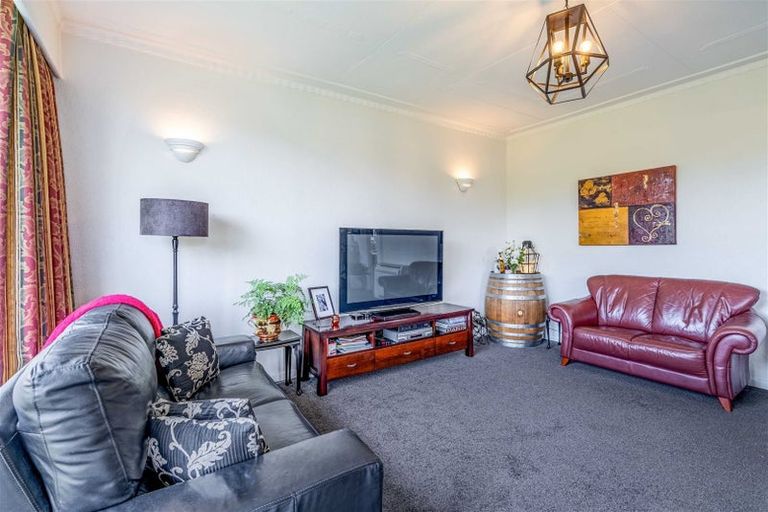 Photo of property in 318 Chelmsford Street, Waverley, Invercargill, 9810