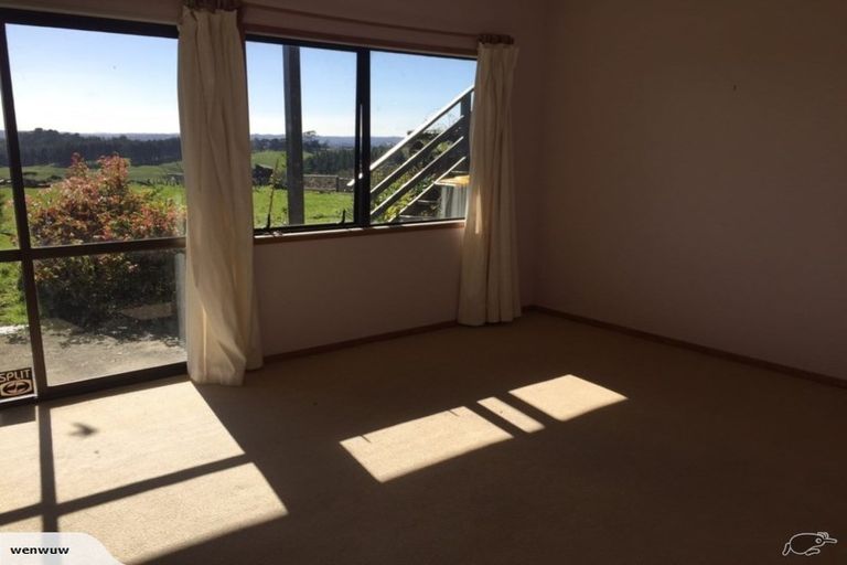 Photo of property in 36 Sunnyvale Road, Massey, Auckland, 0614