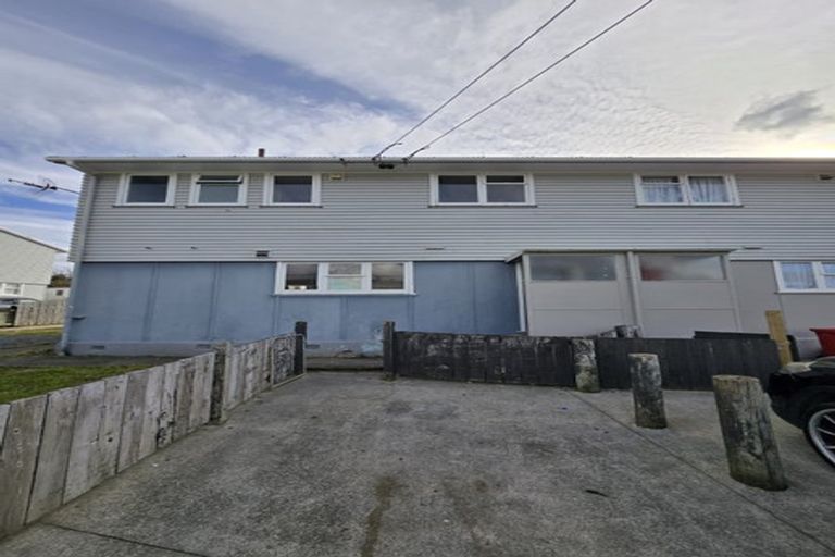 Photo of property in 34-40 Cheshire Street, Cannons Creek, Porirua, 5024