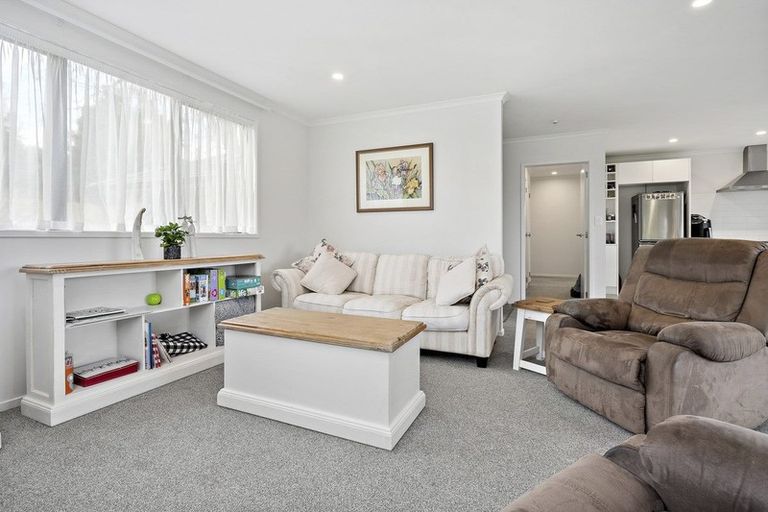 Photo of property in 15a Vogel Place, Cambridge, 3434