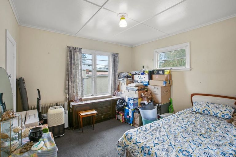 Photo of property in 155 Seaview Road, Westown, New Plymouth, 4310