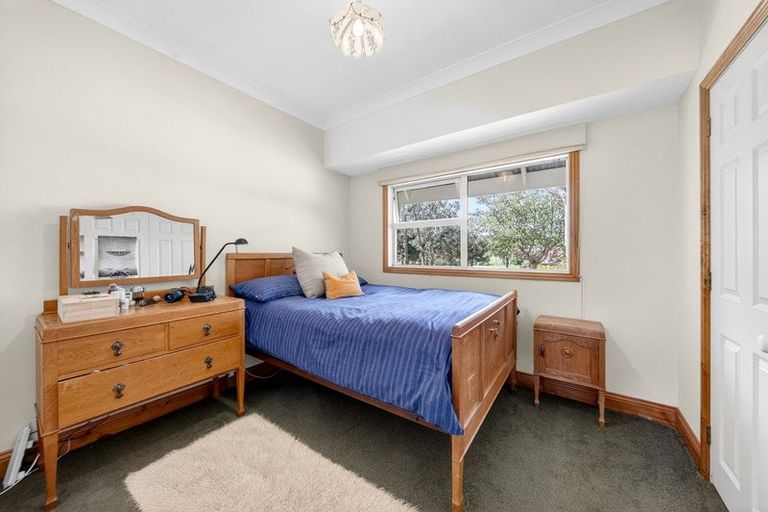 Photo of property in 41 Oxford Street, Martinborough, 5711