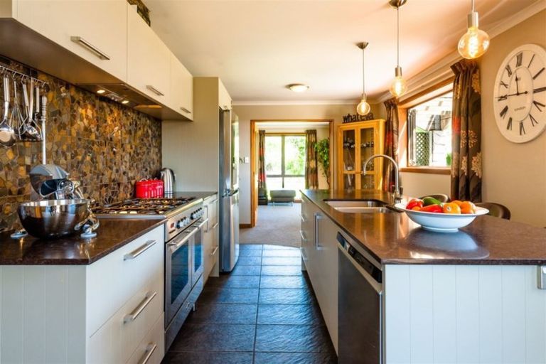 Photo of property in 58 Buckleys Road, Rangiora, 7400