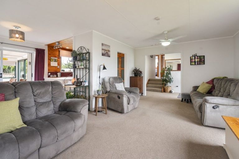 Photo of property in 3 Fraser Drive, Feilding, 4702