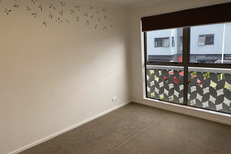 Photo of property in 21 Mollusc Road, Hobsonville, Auckland, 0616