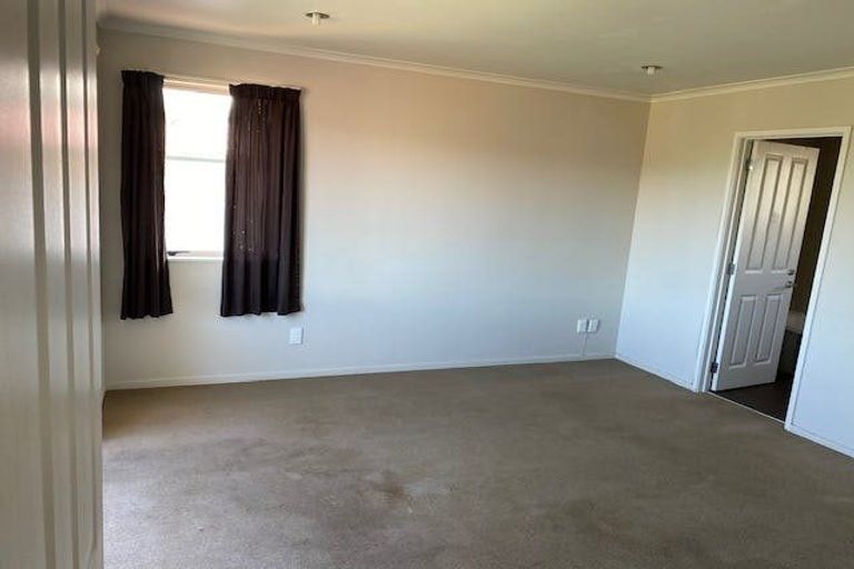 Photo of property in 49 Halver Road, Hillpark, Auckland, 2102