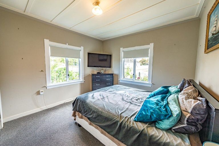 Photo of property in 69 Bignell Street, Gonville, Whanganui, 4501