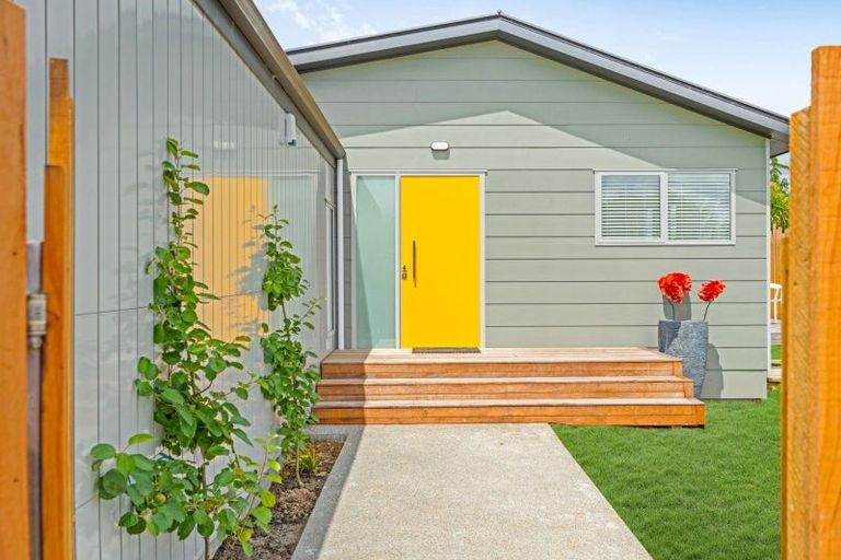 Photo of property in 131 Lincoln Road, Carterton, 5713