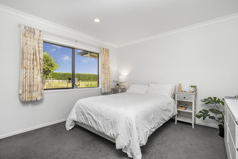 Photo of property in 437 Oira Road, Karaka, Drury, 2578