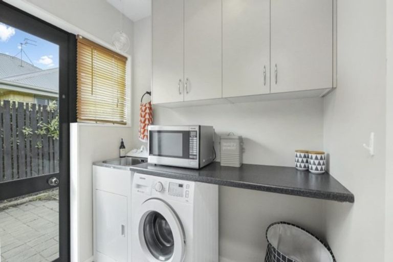 Photo of property in 27 Morris Road, Amberley, 7410