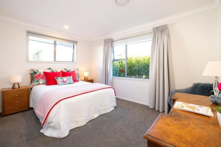 Photo of property in 47 Percy Berry Place, Havelock North, 4130