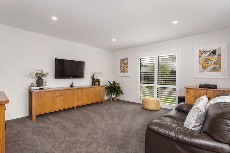 Photo of property in 48 Karere Avenue, Marshland, Christchurch, 8083