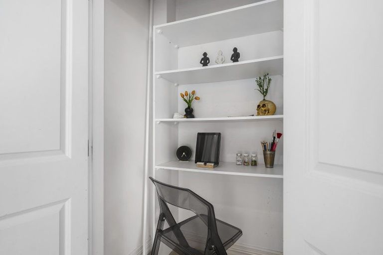 Photo of property in 20 Hill Street, Thorndon, Wellington, 6011