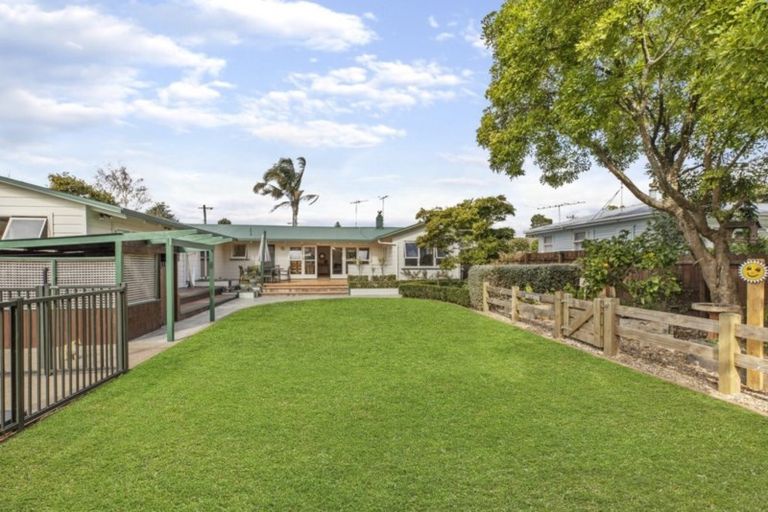 Photo of property in 7 Callis Avenue, Opaheke, Papakura, 2113