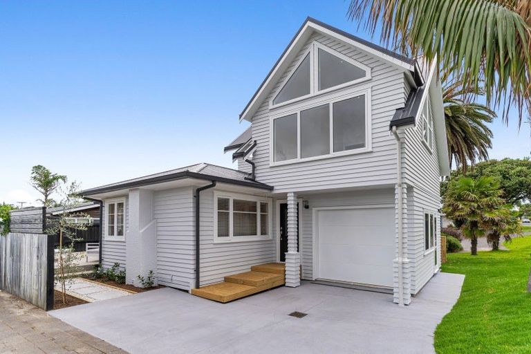 Photo of property in 107a Oceanview Road, Mount Maunganui, 3116