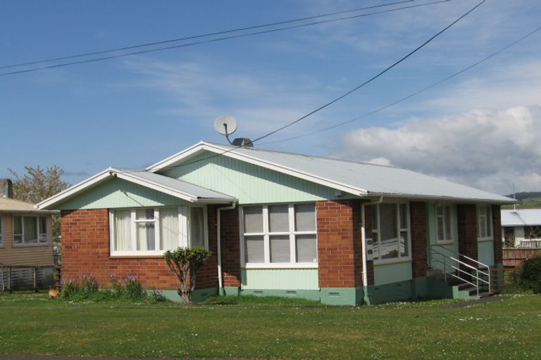 Photo of property in 6 Garrick Place, Pukehangi, Rotorua, 3015