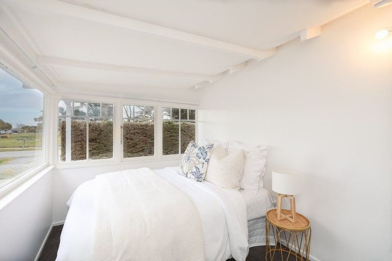 Photo of property in 5 Bridge Street, Waikuku Beach, 7473