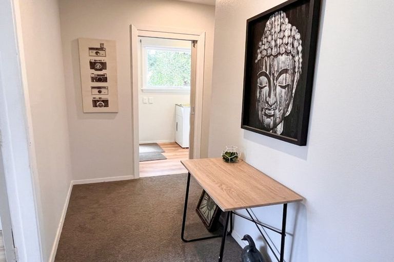 Photo of property in 37 Warren Crescent, Hillmorton, Christchurch, 8025