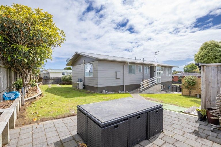 Photo of property in 1 Veronica Place, Bell Block, New Plymouth, 4312
