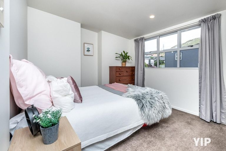 Photo of property in 8 Erlestoke Crescent, Churton Park, Wellington, 6037