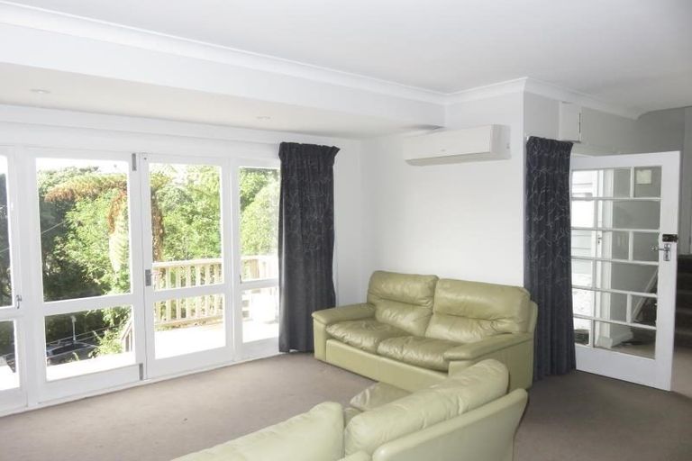 Photo of property in 58 Salamanca Road, Kelburn, Wellington, 6012