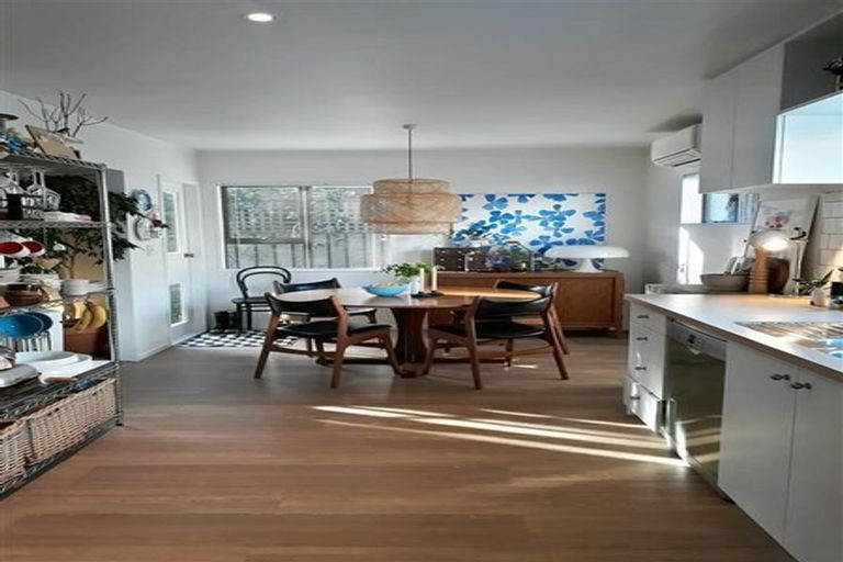 Photo of property in 4/85 Elizabeth Street, Mount Victoria, Wellington, 6011