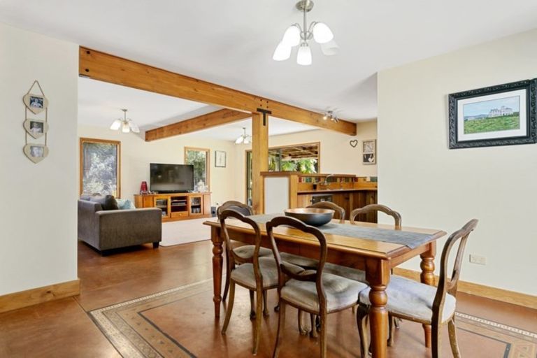 Photo of property in 6 Astelia Way, Waipahihi, Taupo, 3330