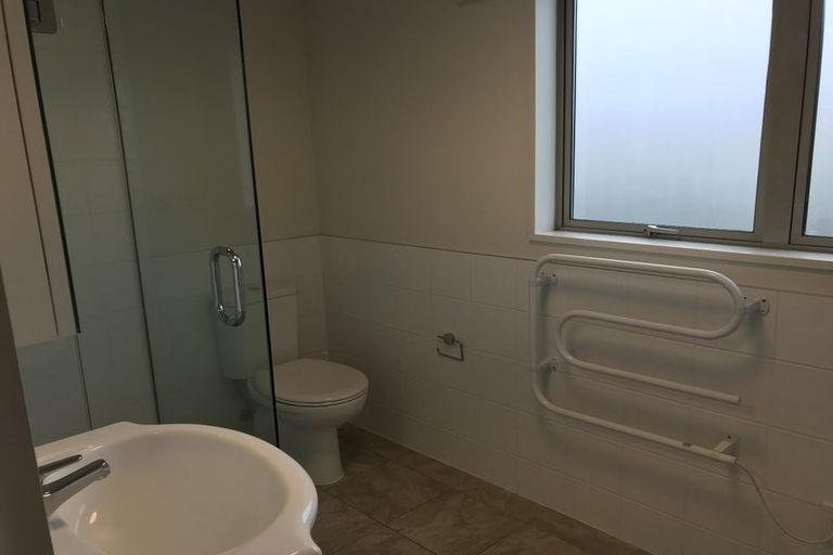 Photo of property in 8a Rotherham Street, Riccarton, Christchurch, 8041