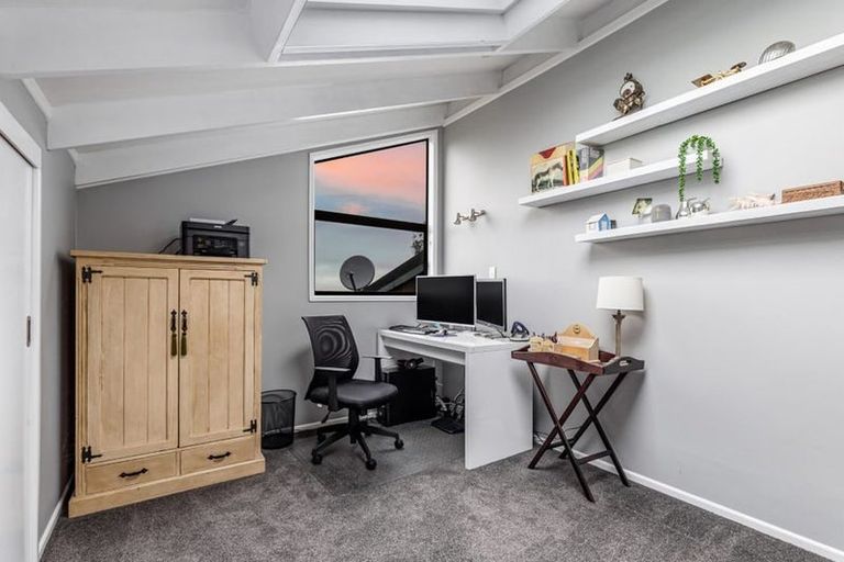 Photo of property in 15 Moorgreen Heights, Torbay, Auckland, 0630