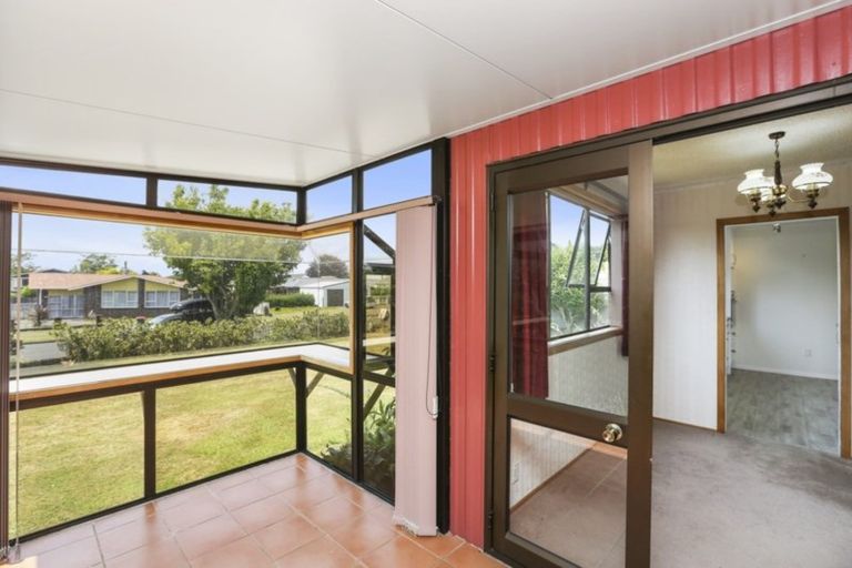 Photo of property in 77 Cressida Avenue, Stratford, 4332