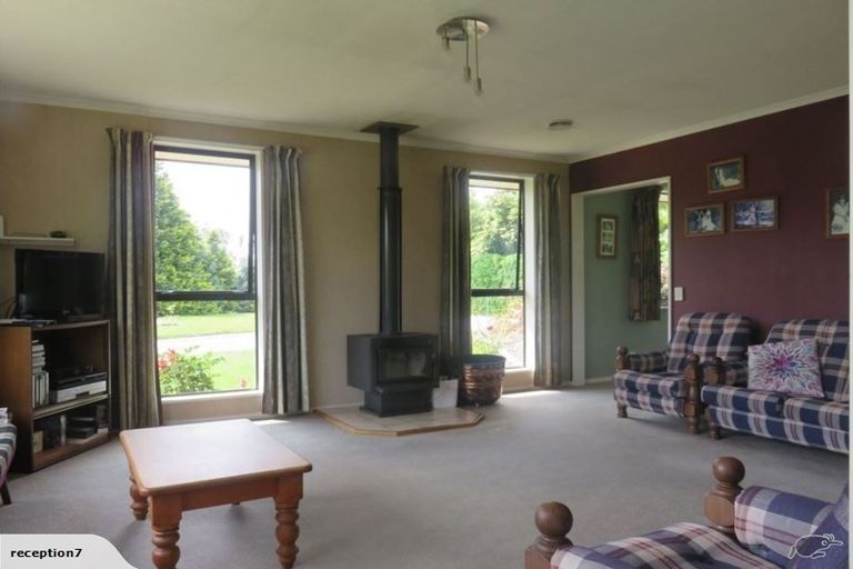 Photo of property in 115 Main North Road, Geraldine, 7930