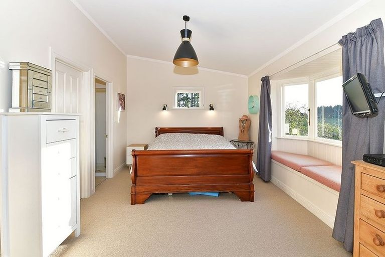 Photo of property in 245 Anderson Road, Helensville, 0875