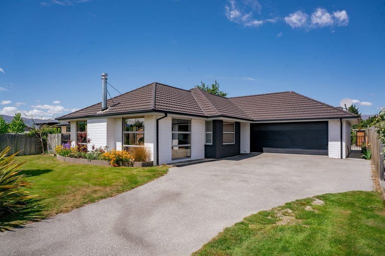 Photo of property in 69 Frye Crescent, Albert Town, Wanaka, 9305