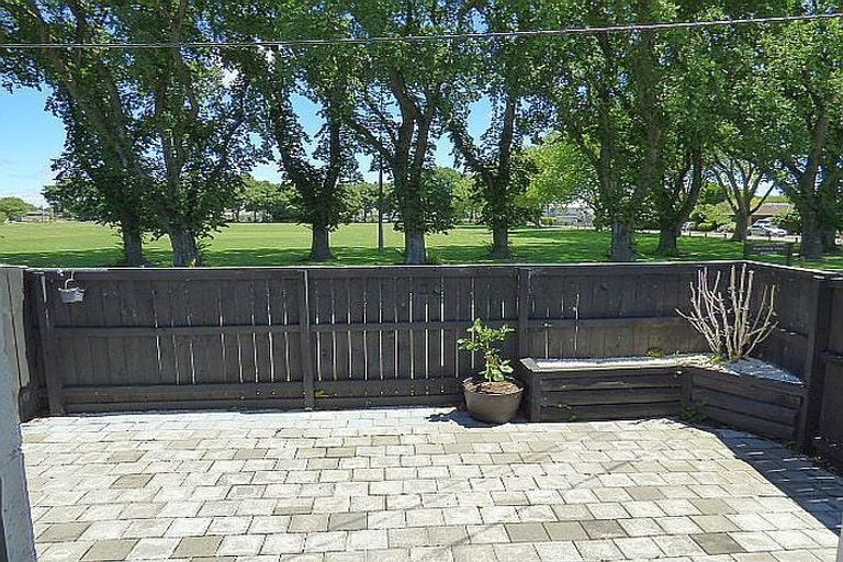 Photo of property in 1/232 Wilsons Road, Waltham, Christchurch, 8023