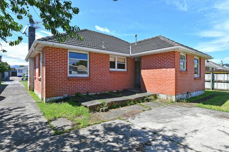 Photo of property in 4 Kelly Grove, Elderslea, Upper Hutt, 5018