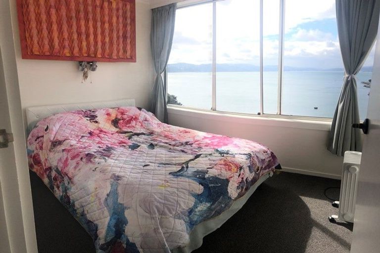 Photo of property in 10/2 Oriental Terrace, Mount Victoria, Wellington, 6011