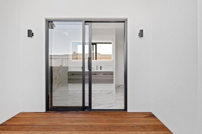 Photo of property in 111 Oakley Avenue, Springlands, Blenheim, 7201