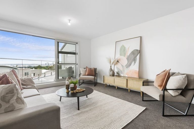 Photo of property in 9/270 Onewa Road, Birkenhead, Auckland, 0626